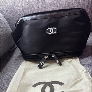 Chanel cosmectivity beauty bag with bottom zipper compartment​ NWOT​